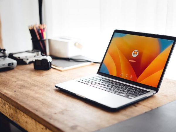 Locação de dispositivos para garantir continuidade operacional em períodos de crise