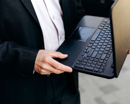 Saiba Quanto Custa o Aluguel de Um Notebook em 2025